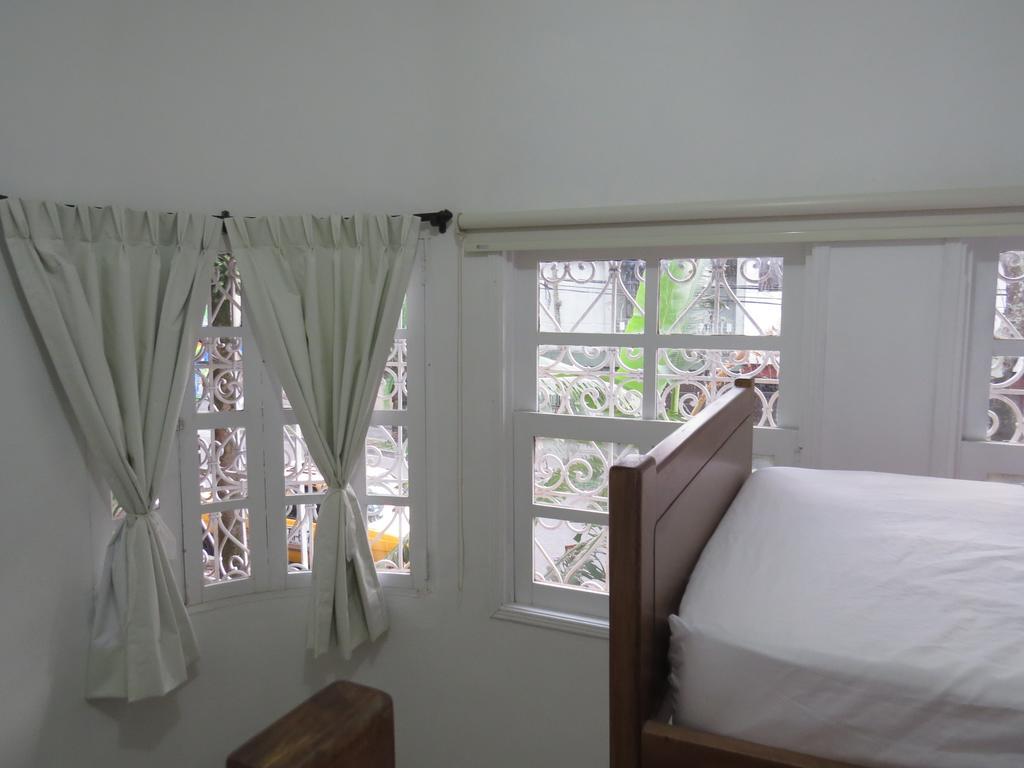 Hostal Casa Prado Медельин Экстерьер фото