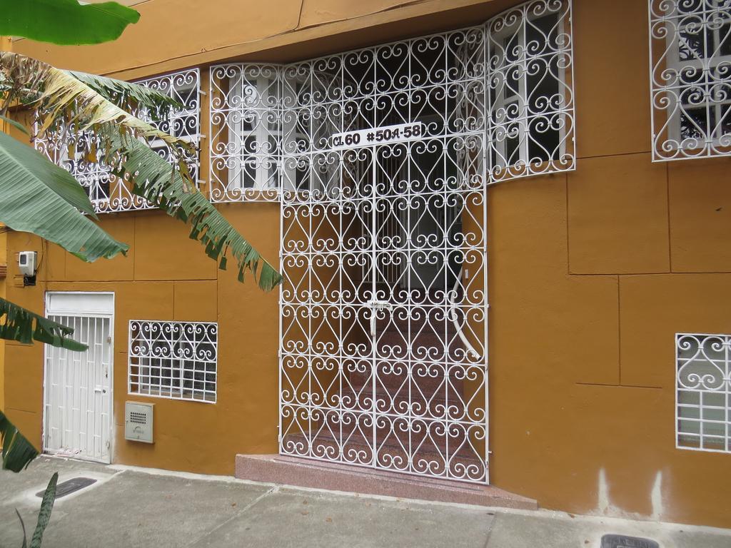 Hostal Casa Prado Медельин Экстерьер фото